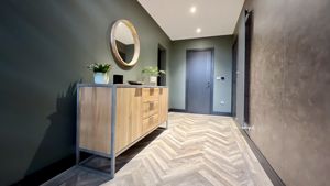 Photo 19- click for photo gallery